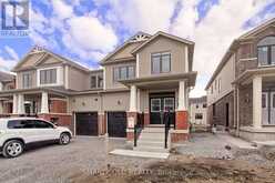 15 DURHAM AVENUE | Barrie Ontario | Slide Image Three