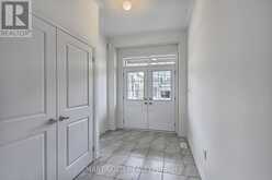 15 DURHAM AVENUE | Barrie Ontario | Slide Image Five