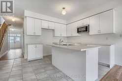 15 DURHAM AVENUE | Barrie Ontario | Slide Image Eight