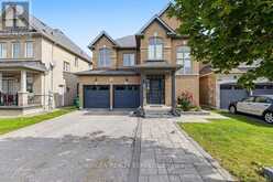 43 LONE ROCK CIRCLE | Brampton Ontario | Slide Image One