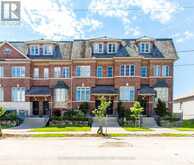 585A OXFORD STREET | Toronto Ontario | Slide Image One