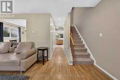 26 FOX RUN | Barrie Ontario | Slide Image Eleven