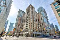 515 - 140 SIMCOE STREET | Toronto Ontario | Slide Image Three