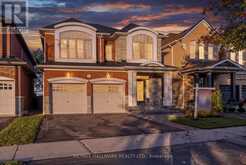 27 BEVERTON CRESCENT | Ajax Ontario | Slide Image One