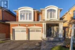 27 BEVERTON CRESCENT | Ajax Ontario | Slide Image Three
