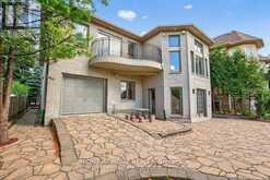 429 NORTH LAKE ROAD | Richmond Hill Ontario | Slide Image Forty-one