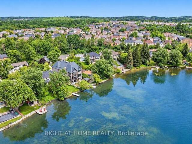 429 NORTH LAKE ROAD Richmond Hill Ontario, L4E 3A7 - 6 Bedrooms Waterfront Home For sale