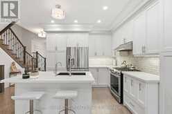15 CALAMINT LANE | Richmond Hill Ontario | Slide Image Sixteen