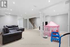 15 CALAMINT LANE | Richmond Hill Ontario | Slide Image Forty-five