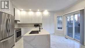 4 CAYMUS STREET | Richmond Hill Ontario | Slide Image Eight