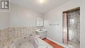 2 GRES COURT | Bradford West Gwillimbury Ontario | Slide Image Thirty-one