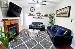 71 SWEETNAM DRIVE | Lindsay Ontario | Slide Image Ten
