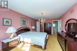 19 MACDOUGALL DRIVE | Brampton Ontario | Slide Image Seventeen