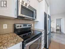 2807 - 4070 CONFEDERATION PARKWAY | Mississauga Ontario | Slide Image Nine