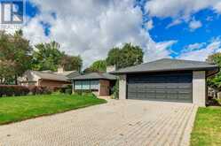 75 RAVENSBOURNE CRESCENT | Toronto Ontario | Slide Image Two