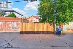 212 LIPPINCOTT STREET | Toronto Ontario | Slide Image Forty-four