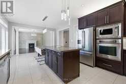 4713 THOMAS ALTON BOULEVARD | Burlington Ontario | Slide Image Ten