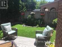 8 WILLOWCREST COURT | Brampton Ontario | Slide Image Four
