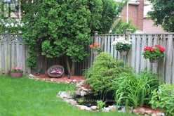 8 WILLOWCREST COURT | Brampton Ontario | Slide Image Six