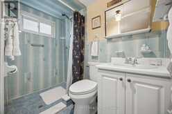 8 WOOLTON CRESCENT | Toronto Ontario | Slide Image Thirteen