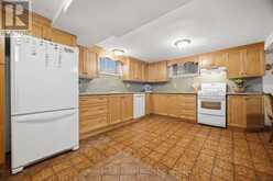 8 WOOLTON CRESCENT | Toronto Ontario | Slide Image Eighteen