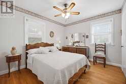 8 WOOLTON CRESCENT | Toronto Ontario | Slide Image Nine