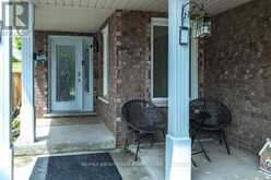 14 SABLE DRIVE | Ancaster Ontario | Slide Image Four