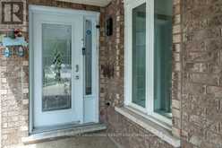 14 SABLE DRIVE | Ancaster Ontario | Slide Image Six