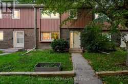 102 - 121 UNIVERSITY AVENUE E | Waterloo Ontario | Slide Image Four