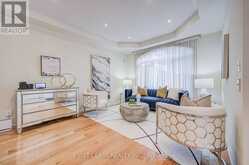 68 DRAWBRIDGE DRIVE | Markham Ontario | Slide Image Eight