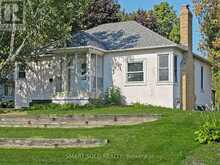 1051 JANETTE STREET | Newmarket Ontario | Slide Image Two