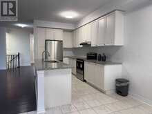 63 PORT ARTHUR CRESCENT | Richmond Hill Ontario | Slide Image Eight