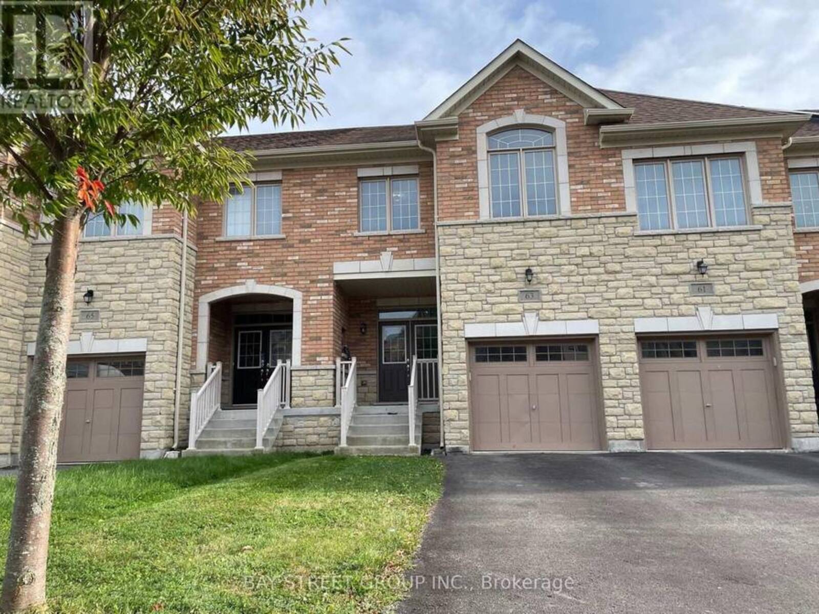 63 PORT ARTHUR CRESCENT, Richmond Hill, Ontario L4E 0Z9