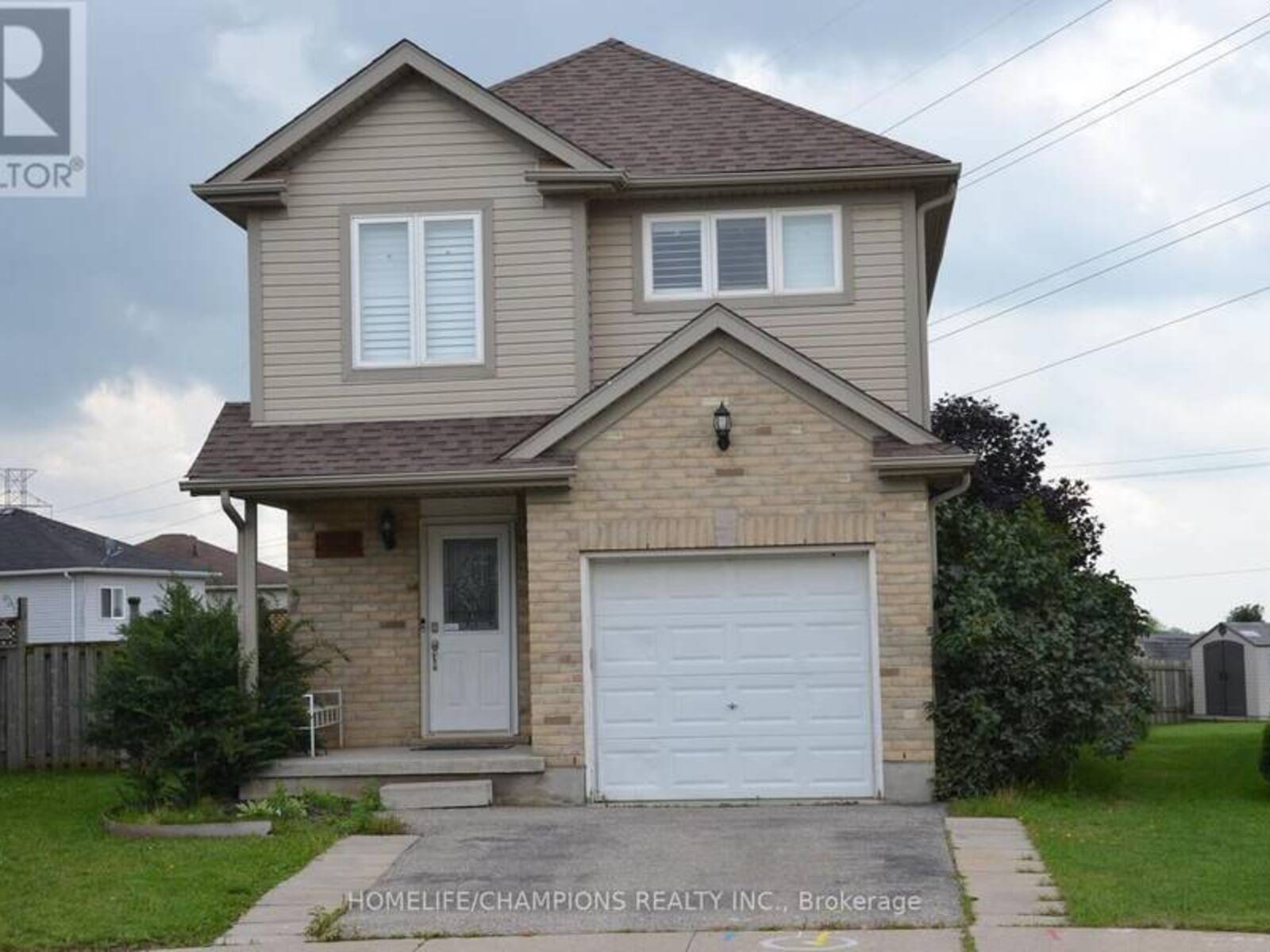 132 HENHOEFFER CRESCENT, Kitchener, Ontario N2E 4H3