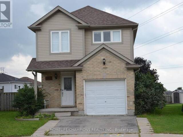 132 HENHOEFFER CRESCENT Kitchener Ontario, N2E 4H3 - 4 Bedrooms Home For Sale