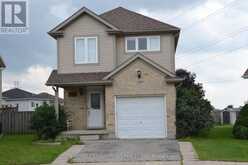 132 HENHOEFFER CRESCENT | Kitchener Ontario | Slide Image One
