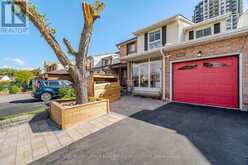 4002 BISHOPSTOKE LANE | Mississauga Ontario | Slide Image Five