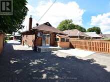 103 RICHARDSON AVENUE | Toronto Ontario | Slide Image Four