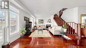 25 GORDON WEEDON ROAD | Markham Ontario | Slide Image Eleven