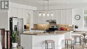 25 GORDON WEEDON ROAD | Markham Ontario | Slide Image Fifteen