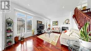 25 GORDON WEEDON ROAD | Markham Ontario | Slide Image Nine