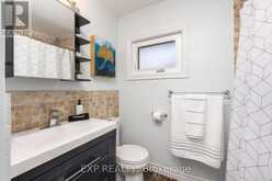 5 TADCASTER PLACE | Toronto Ontario | Slide Image Twelve