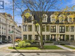305 RANDALL STREET Oakville Ontario, L6J 6B4