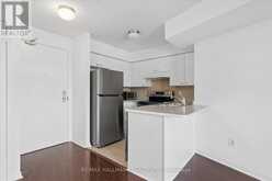 915 - 18 VALLEY WOODS ROAD | Toronto Ontario | Slide Image Eight