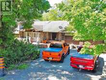 22 RATCLIFF ROAD | Whitchurch-Stouffville Ontario | Slide Image One