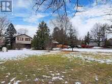 22 RATCLIFF ROAD | Whitchurch-Stouffville Ontario | Slide Image Eight