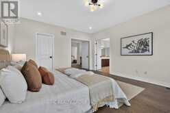 39 ROYAL WEST ROAD | Markham Ontario | Slide Image Thirty-one