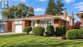 936 SCARBOROUGH GOLF CLU ROAD | Toronto Ontario | Slide Image Two