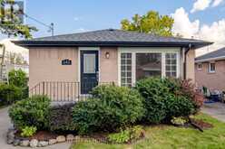 643 PERRY CRESCENT | Oshawa Ontario | Slide Image One