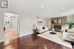 23 KINGS INN TRAIL | Markham Ontario | Slide Image Nineteen